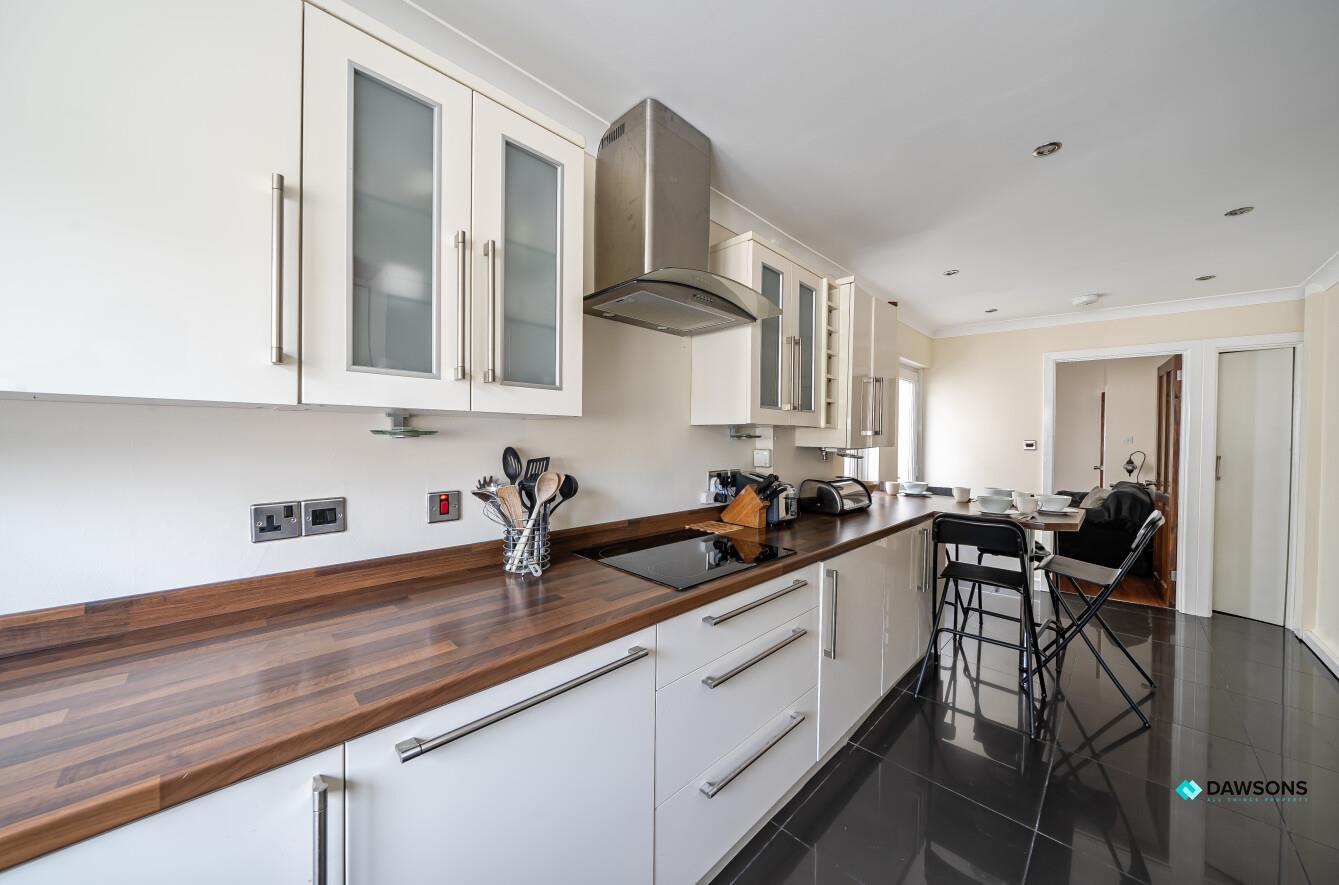 Alstred Street, Kidwelly, SA17 4TN